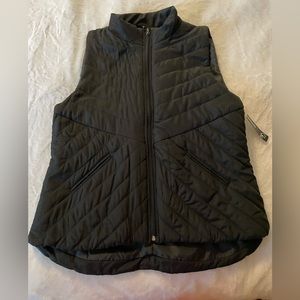 Women’s NWT New Directions Vest